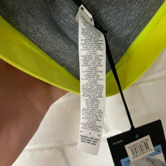 Women’s nike Drifit lightweight support bra brand new with tags size medium - Picture 5 of 5